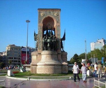 taksimsquare