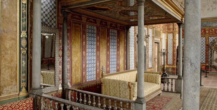 topkapipalacebynight